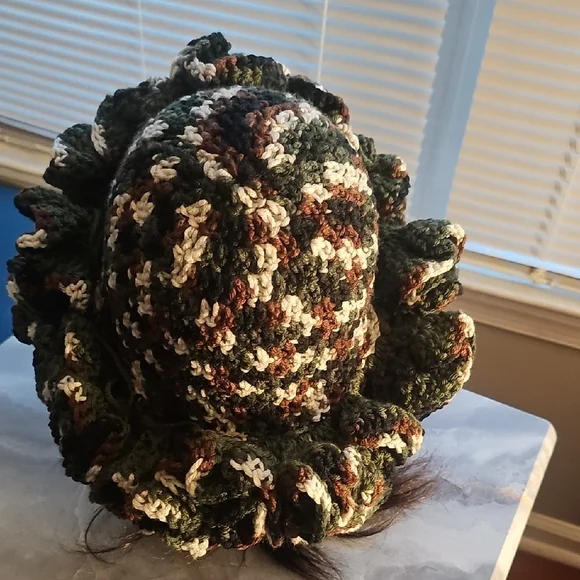 Crochet Multicolor Ruffled Hat - Picture 5 of 10